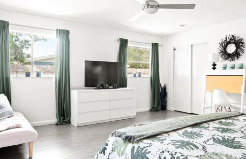 Lotus House - Relaxation - close to Beaches - Heated Pool - Foto 31