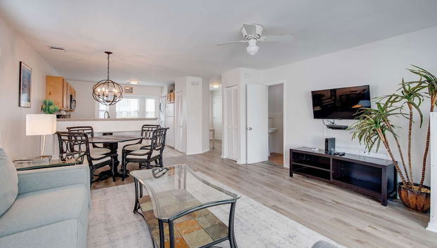 Villa Positano by Brightwild Pool on Duval - Foto 2, Habitación