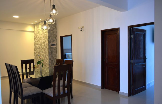 Premium Suites Deluxe Aparthotel Equipetrol - Photo 8