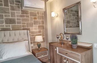 Elena Villa - Foto 17