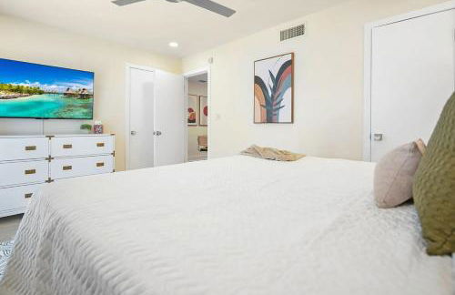 Fido Friendly Condo Sun and Fun Walk to DT Free Parking - Foto 21