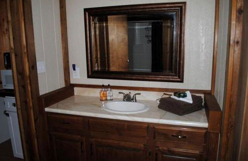 Romantic and Rustic Cabin Rental for Couples in Bitterroot Valley, Montana - Foto 19