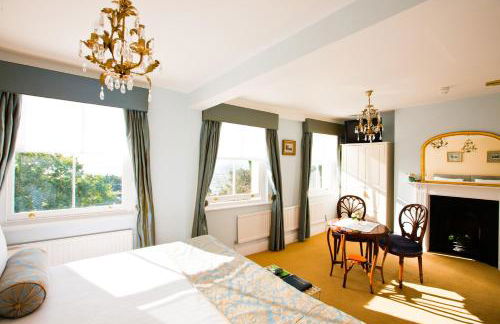 Pier View Self Catering Luxury Apartments - Foto 2