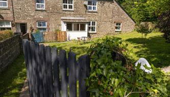 The perfect bolt hole - Photo 5