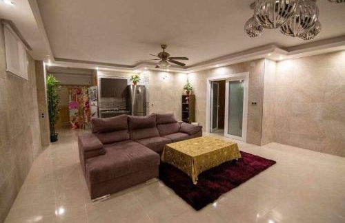 lujosa villa en Alhaurin de la Torre 7 dormitorios - Photo 14