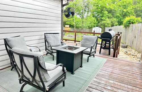 Cozy Family-Friendly home w/ fenced-in backyard - Foto 3