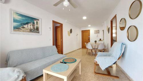 Beautiful Apartment In Grau I Platja - Foto 4