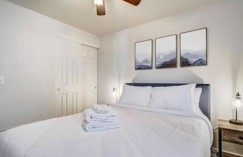 Gorgeous Pikes Peak Views, Fireplace & 3-Bedrooms - Foto 7