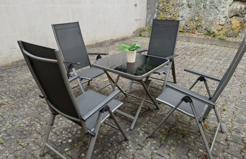 Geräumige helle Wohnung im grünen Taunus mit Privatparkplatz - Foto 12
