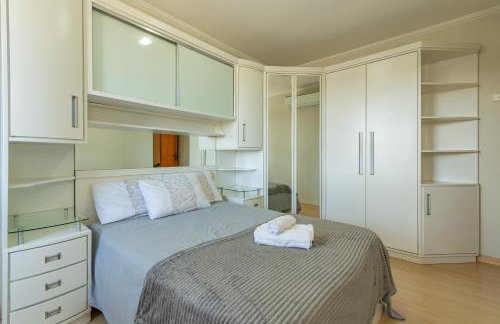 Lagos de Gramado, 2D na Av Borges de Medeiros - Foto 24