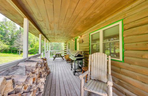 Rustic Cabin in West Danville with Deck and Fire Pit! - Foto 23