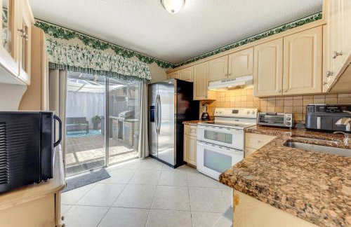 Screened Patio and Pool Boca Raton Retreat - Photo 8