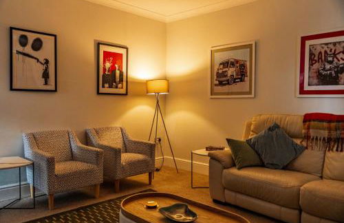 Nancy's 3 bedroom house near Heathrow Airport - Foto 15