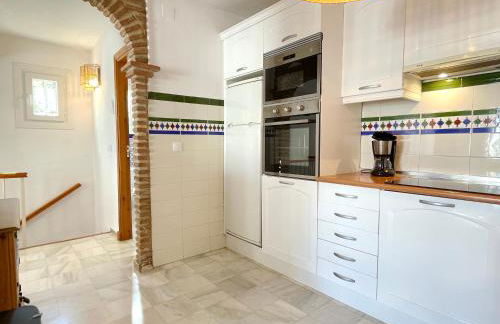 Semidetached Duplex home at Puebla Aida, Mijas Golf with pool, golf and sea views - Photo 18