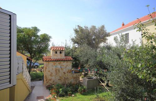 Apartments by the sea Dinjiska, Pag - 9386 - Foto 23