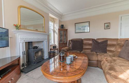 Georgian home with hot tub - Foto 14