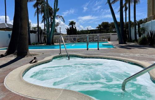 Ocean View Luxury Condo Oceanfront and Pool - Foto 29