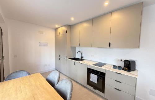 NEW - Old Town Modern Apartment Close to Beach - Photo 20