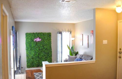 6 Mins Away Cowboy/Ranger Stadium Arlington 1bd - Foto 11