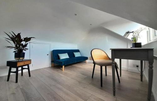 Sea View Cottage in Dorset, Portland - Photo 15