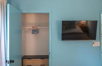 NEW! The Spoonbill House - 2 Kings 1 Full, 10 Minutes to Downtown, 10 minutes to Airport - Foto 2