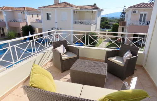 Phoebes Place At Kalamaki Court, 2 Bedroom Villa With A Shared Pool - Foto 12