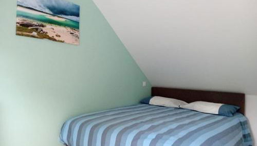 Maison au calme à l'intérieur du golf de Ploëmel, entre terre et mer, 2 chambres, 10 min des plages - Foto 4