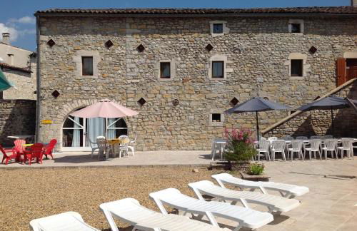 Ardèche les cigales gîte églantier avec piscine partagée - Foto 1