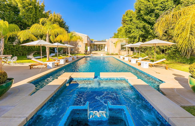 Beverly Hills Luxury Modern Palace - Photo 32