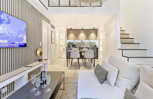 Hyper Centre - Charming duplex - Luxury - Reversible air conditioning - 10 mins from Place MASSENA - Foto 15
