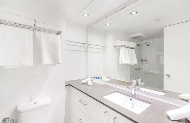 Oaks Sydney Hyde Park Suites - Photo 31