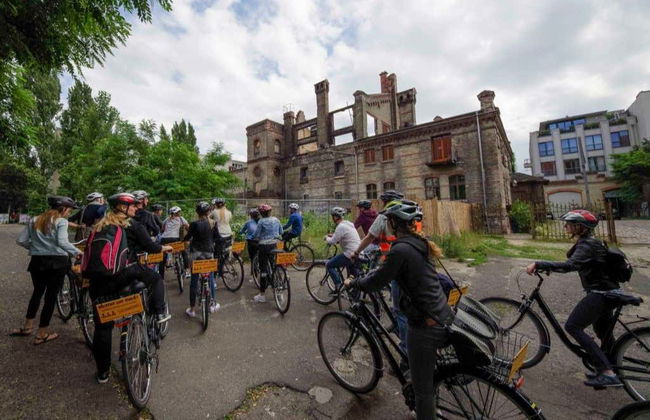 Berlin Bike Tour - Photo 3