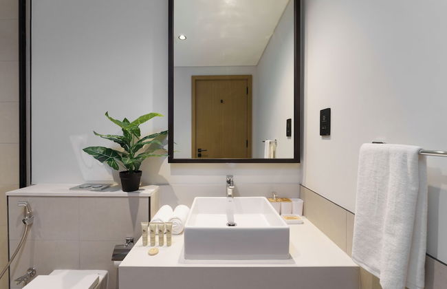 Maison Privee - Tranquil Living with Golf Course Vws in Dubai Hills - Photo 48