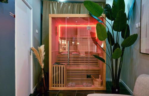 Versailles Jacuzzi - Sauna - RDC 2 - Foto 37