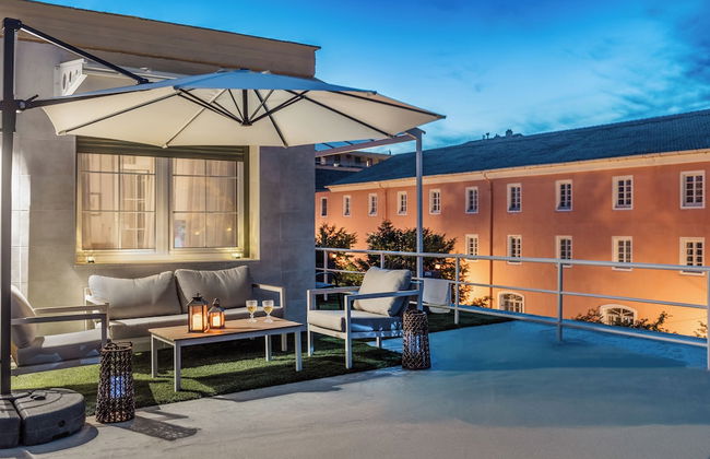 Old Fortress View Roof Top Apartment by Konnect - Foto 12