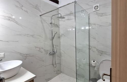 DJoumas Villa - Photo 44