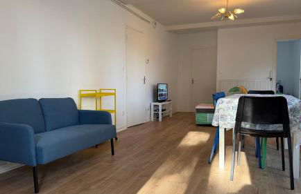 26 CHIC & COSY NOIRETABLE F2 55m2 WIFI SMART TV NETFLIX - Foto 12