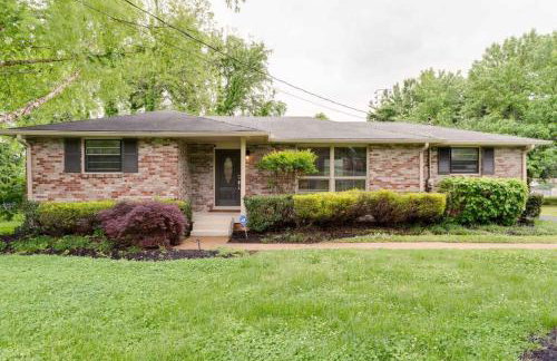 Fire Pit-Great Neighborhood-15 Min to Broadway - Foto 1