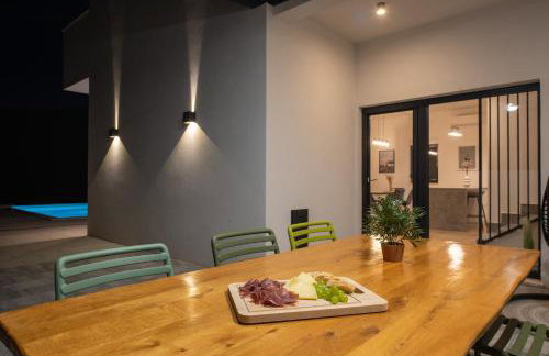 Villa Nacle with Heated Pool and Large Playground near Omis and Split - Photo 49