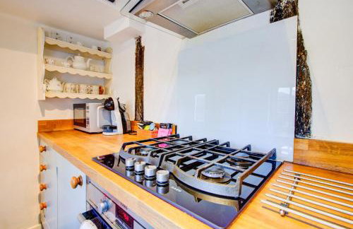 Eglantine - Photo 14