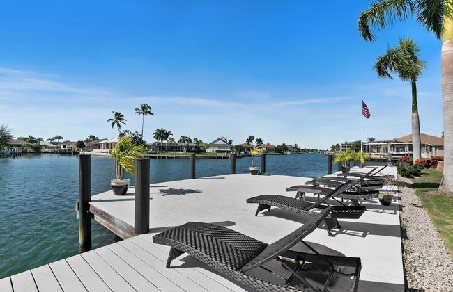 Marco Polo by Avantstay Waterfront 5bdr, Pool, Spa, Fire Pit, Walk to Beach - Foto 14