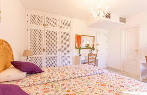 Lilia Barajas - Photo 38