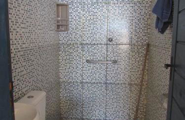 Casa c/ Piscina - Ampla e Arejada Balneário Gaivota - 300 mts da Praia - Foto 5