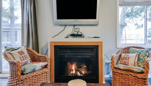 Beach Club of Oscoda Garden Cottage on the Lake - Foto 4