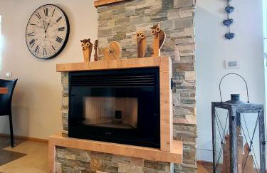 Casa Sandra Moena by Go new Location - Photo 15