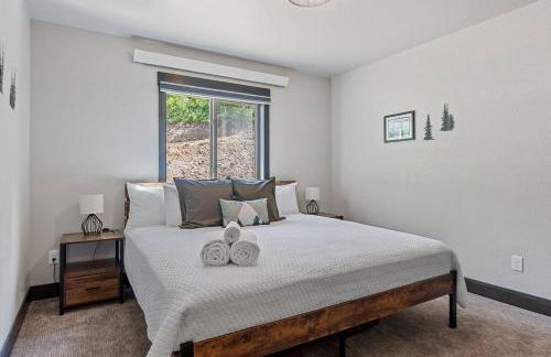 High Mountain Rustic Cabin Hot Tub Game Loft - Foto 24