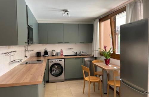 La Dolce Vita - Confortable T2 en rez-de-jardin devant piscine - Foto 5