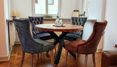 Exklusive Ferienwohnung Agnes in zentraler Bestlage von Zeitz! Vollausgestattet, freie Parkplätze, Magenta-TV, Highspeed WLAN, Fahrstuhl - Foto 5