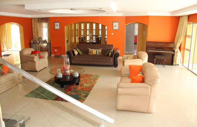 Borrowdale Ground Floor with Poolview - Foto 10