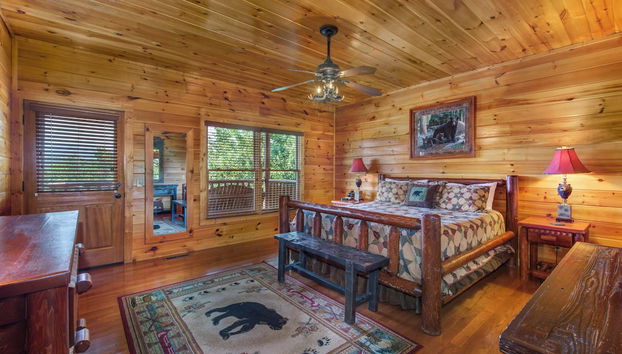 Dancing Bear Lodge - Photo 3, Room